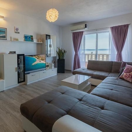 Apartment Dany - Free Beach Parking Makarska Eksteriør bilde