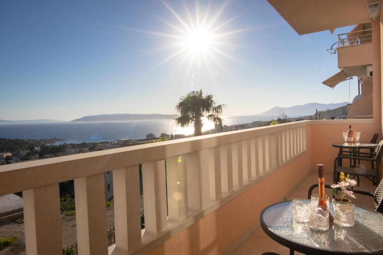 Apartment Dany - Free Beach Parking Makarska Eksteriør bilde