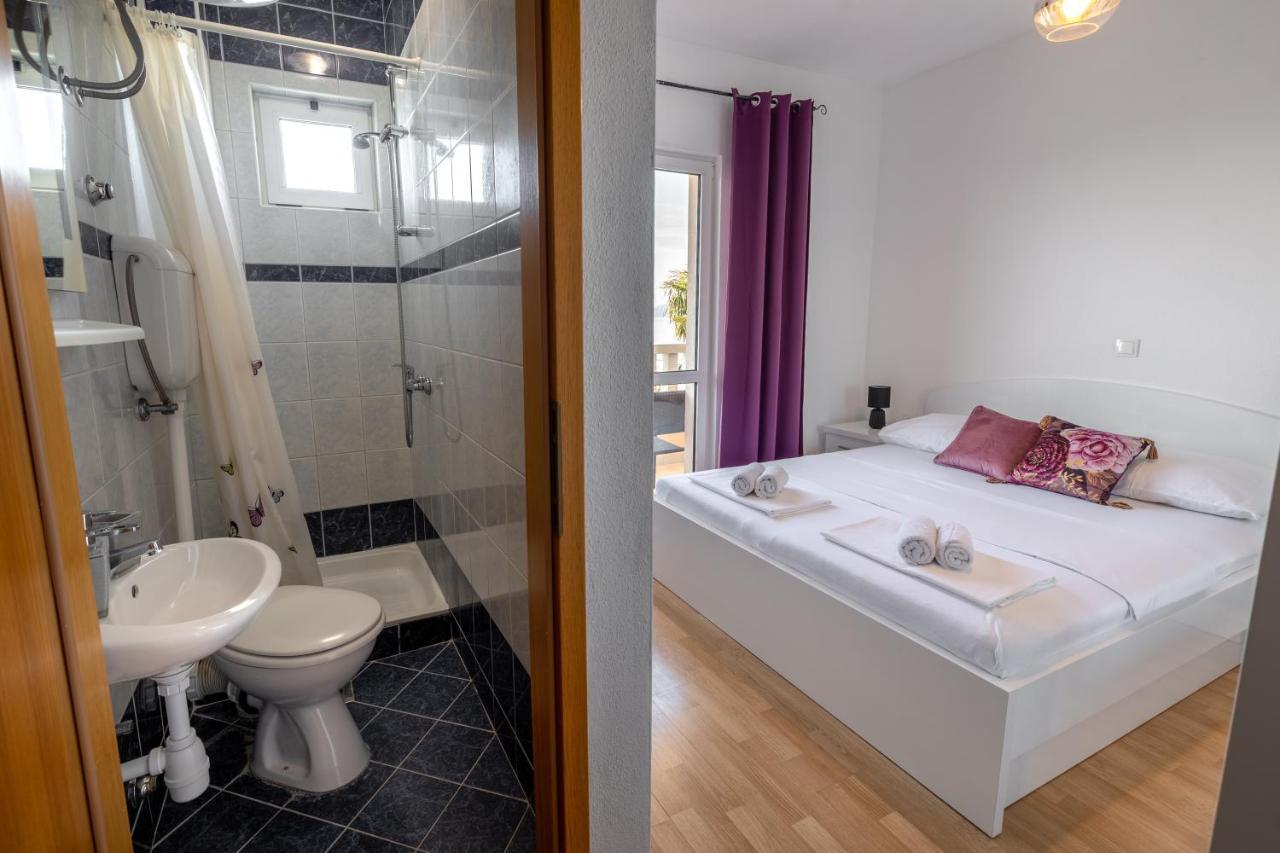 Apartment Dany - Free Beach Parking Makarska Eksteriør bilde